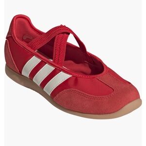 Adidas Barreda Mary Jane Flat in Scarlet
